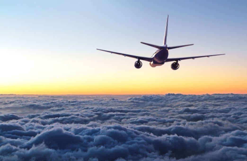 4 Must-Pack Supplements for Healthy Travel